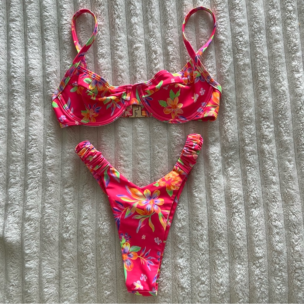 Kulani Kinis Floral Pink Bikini